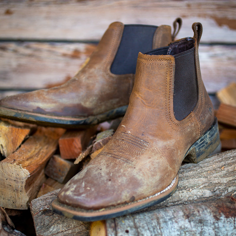 Ariat Booker Ultra Western Boot Distressed Tan