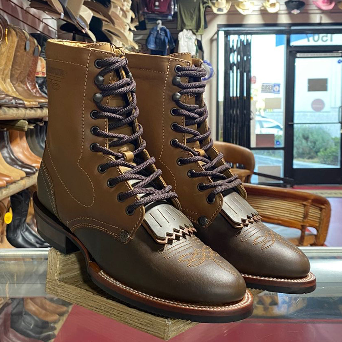 Mens Brown Round Toe Lace Up Boots
