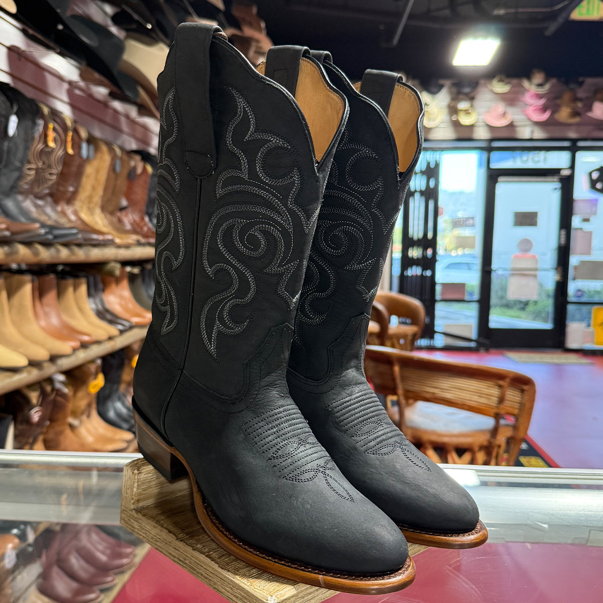  Women's Black Western Boots Oval Toe
