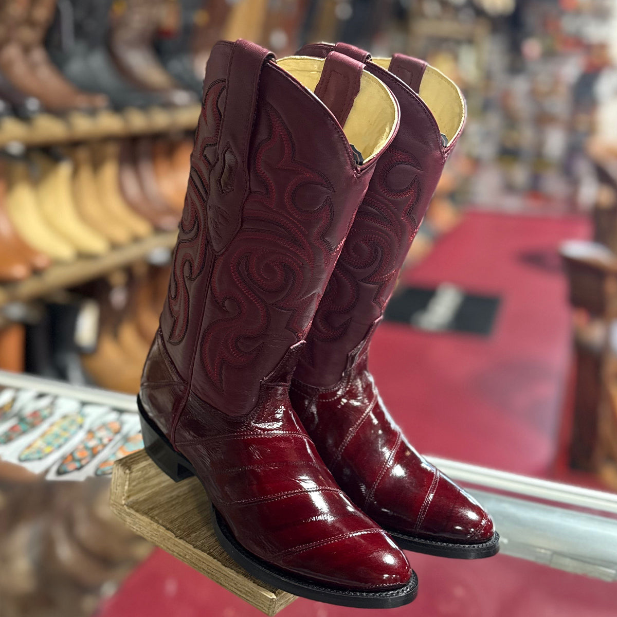  Eel Burgundy R-Toe Boots