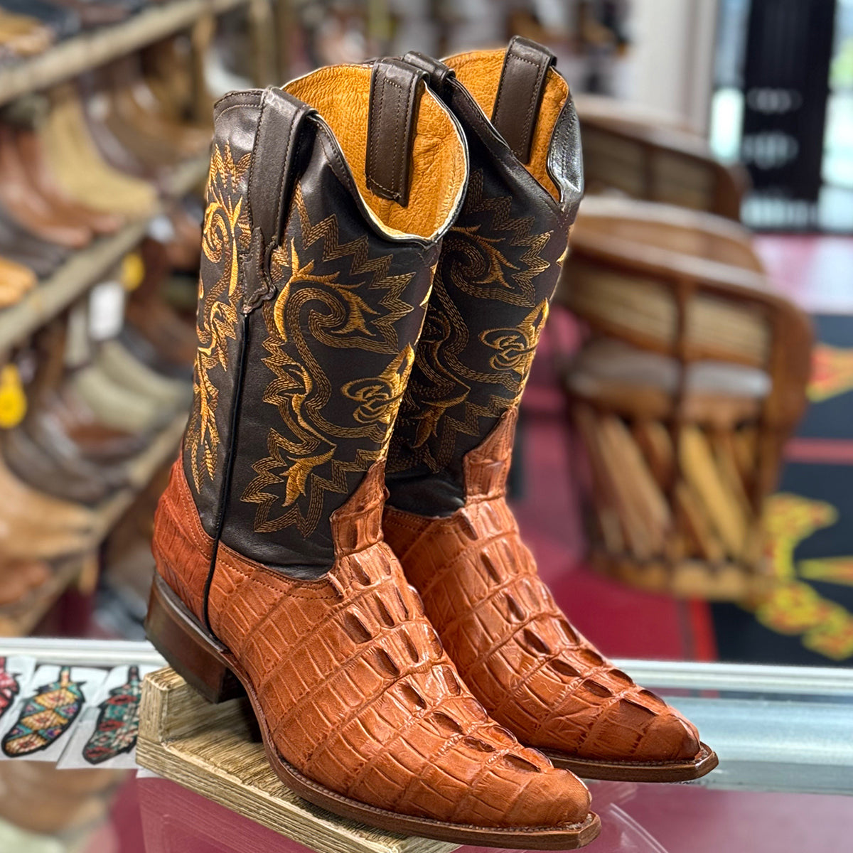  Crocodile Print Pointed Western Boots Cognac