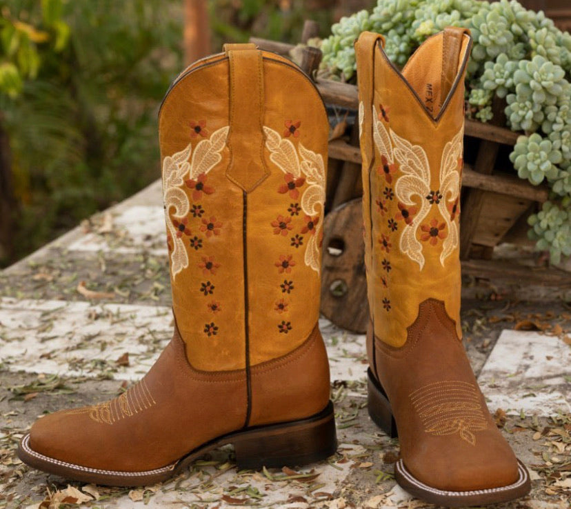  Flowered Butterfly Women's Western Boots